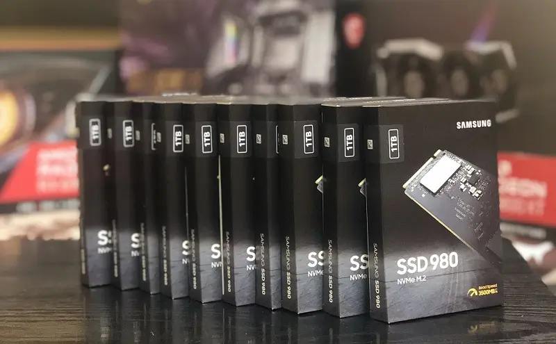 Ổ cứng SSD và HDD