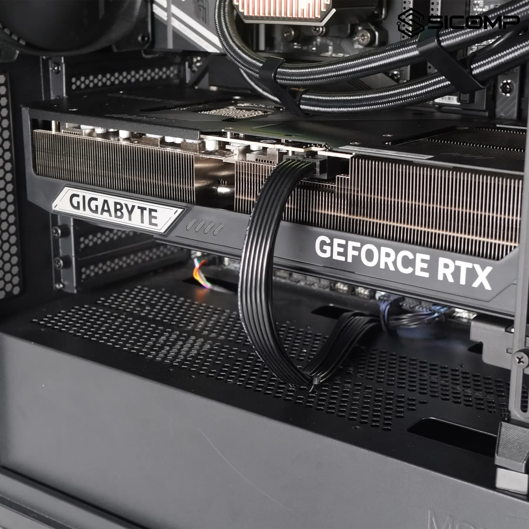 PC AI RTX 5090 ( 9950X / X870 / RTX 5090 / 1TB SSD ), Picture 6