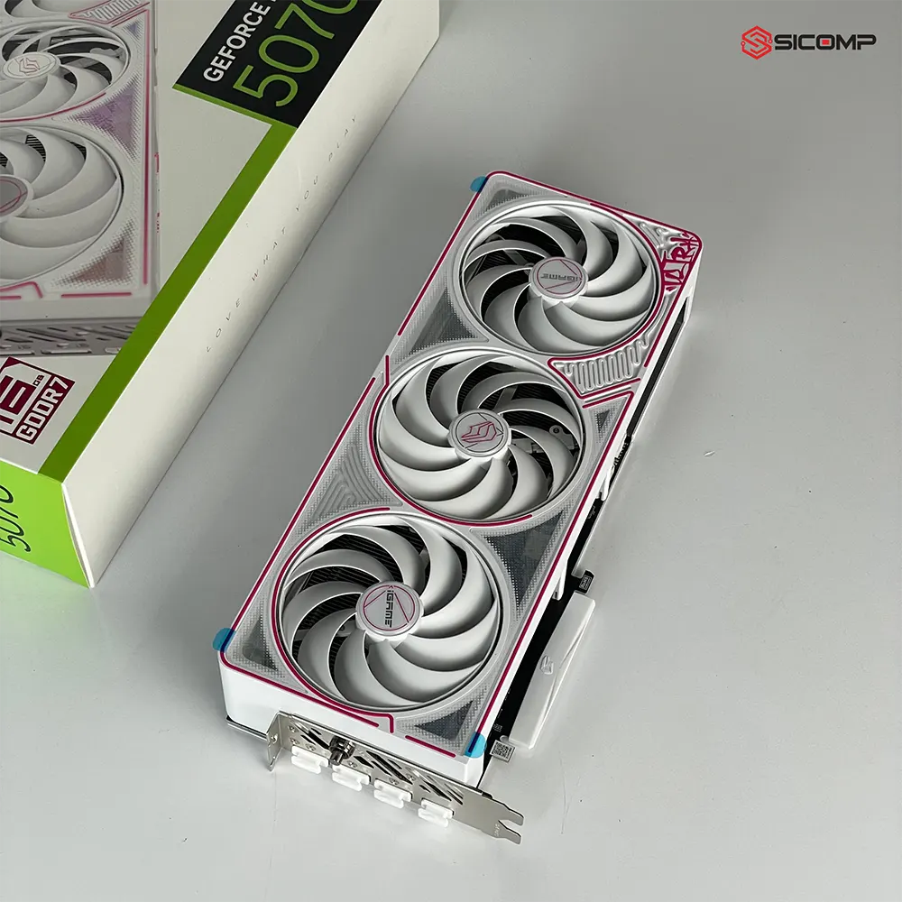 Cổng kết nối RTX 5070 Ti Colorful